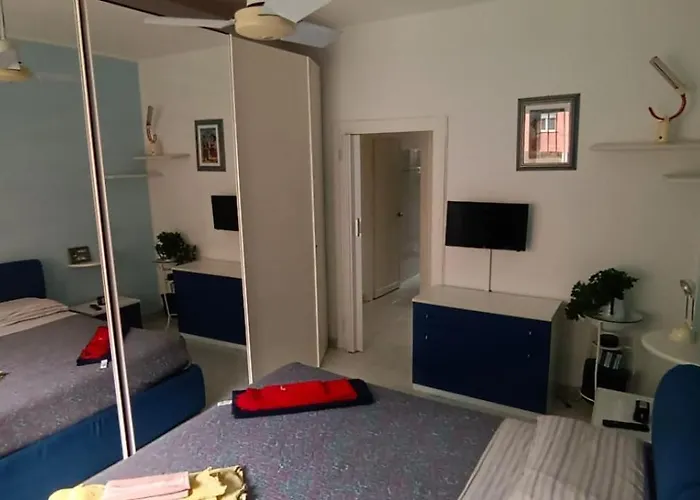 Pm 50 Via Pietro Boifava Guest House